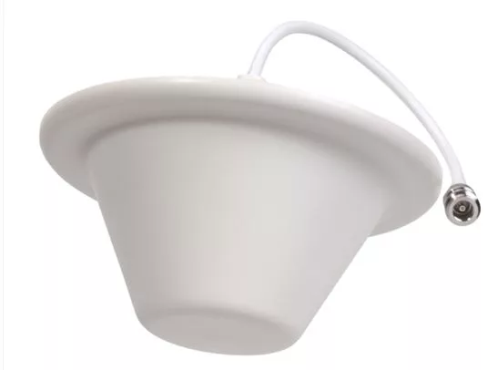 Ceiling omni antenna 6-band