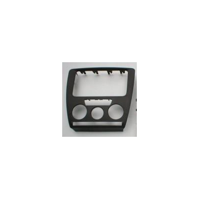 Οriginal πρόσοψη για τοποθέτηση OEM Navigation system σε SKODA OCTAVIA 2 με panel κλιματισμού.